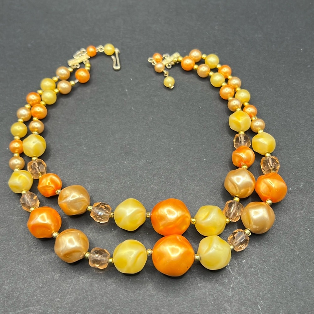 Vintage Japan yellow and orange beaded necklace